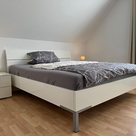 Moderne 3 Zimmer Wohnung in Heiligenhaus Exterior foto